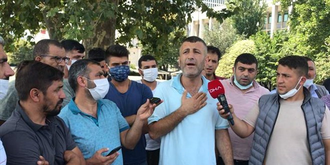 Laleli'de taşımacılık yapan esnaf, İBB'nin yayalaştırma kararına tepki gösterdi