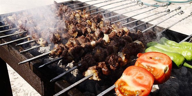 Mangal yasağı, et fiyatlarına yansıdı! İşte fiyatı düşen ve artan ürünler