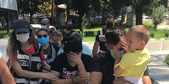 Lüks araçla Samsun'a gelip hırsızlık yapan 5 kişi tutuklandı
