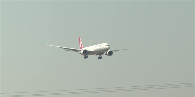 Afganistan'dan ilk asker kafilesi Türkiye'ye döndü