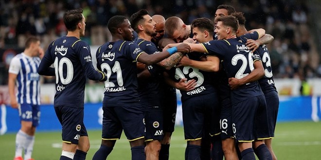 Fenerbahçe UEFA Avrupa Ligi'nde gruplara kaldı