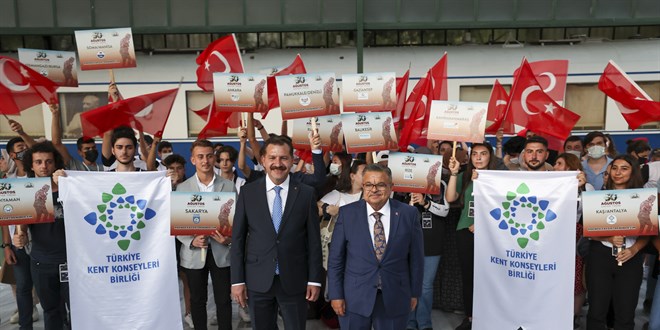 Zafer Treni Ankara'dan 99 genç ile yola çıktı