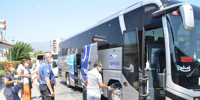 Başkasının HES kodunu kullanan korona hastası, otobüste yakalandı