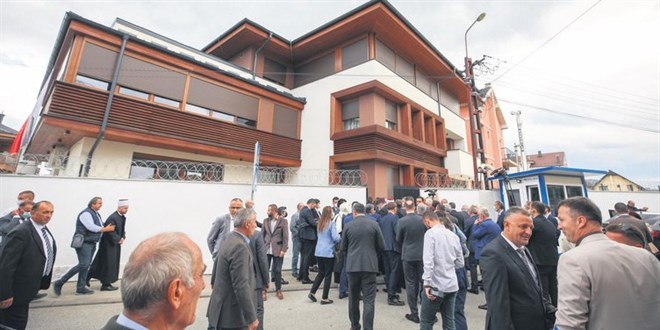 Balkanlar'dan da FETÖ'yü sileceğiz