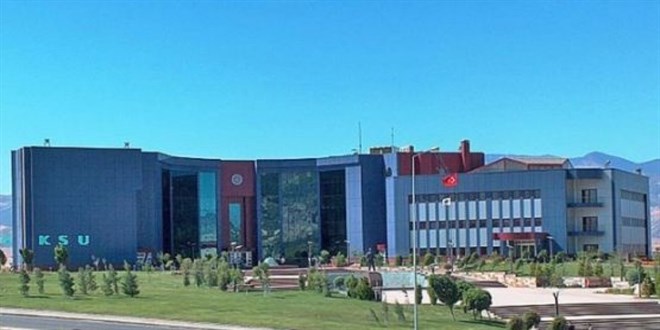Üniversiteden açıklama: İlanımız belirli bir kişiyi işaret etmiyor