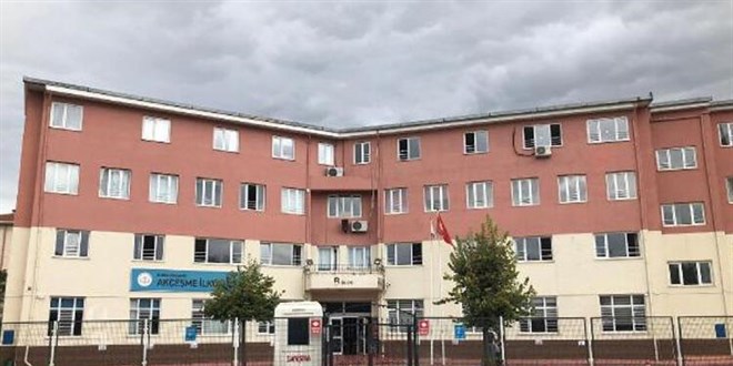 1. sınıf öğrencisi pozitif çıktı, 30 öğrenci ve öğretmen karantinada