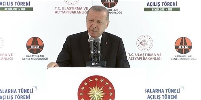 Cumhurbaşkanı Erdoğan'dan çay teklifine yanıt: İşumuz var