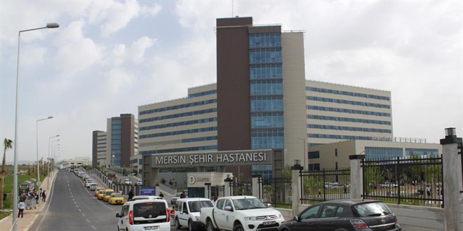 Pandemiyi yüklendi, diğer hastalara hizmeti de hiç bırakmadı