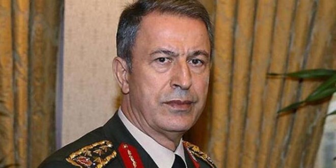 Bakan Akar'dan terörle mücadelede kararlılık mesajı