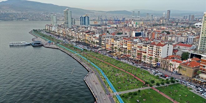 Ege illerinde aşılama oranı yükseliyor, vaka sayısı düşüyor