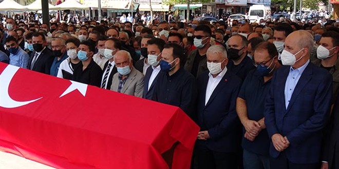 Balıkesir eski Belediye Başkanı Uğur, toprağa verildi