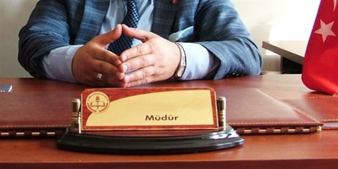 AYM, kız öğrencilere uygunsuz soru soran müdürü affetmedi