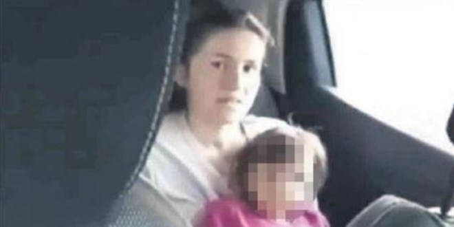 İmamoğlu'nun 'Özel Kalemiyim' dedi, otomobili taş yağmuruna tuttu