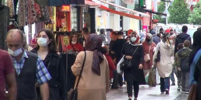 Nüfusa oranla en fazla vaka görülen Rize'de bulaşlar 'aile içi'