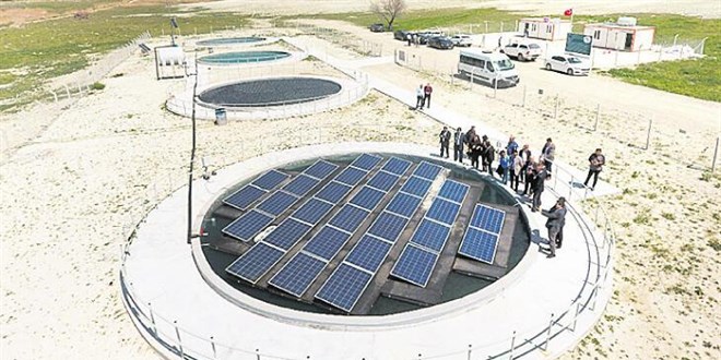 Göle güneş kalkanı: Hem göller kurtulacak hem enerji üretilecek