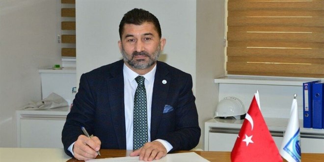 Rektör, danışmanlık hizmeti verdiği şirkete milyonluk ihale verdi iddiası