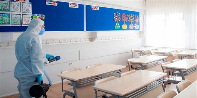 Ereğli'de bir haftada 30 öğrencide korona çıktı, 400 öğrenci karantinada