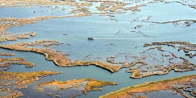 Dalyan sazlıkları misafirlerini ağırlamaya devam ediyor