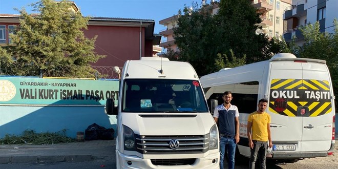 Servisçilerden okul müdürü rüşvet istedi iddiası
