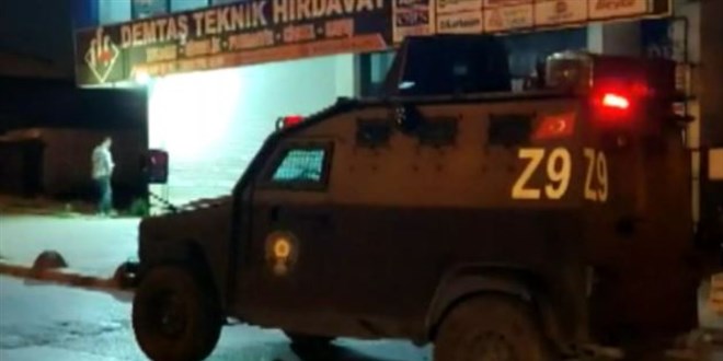 DEVA Partisi Arnavutköy İlçe Başkanlığı'na silahlı saldırı