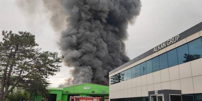 Şile'deki fabrika yangını kontrol altına alındı