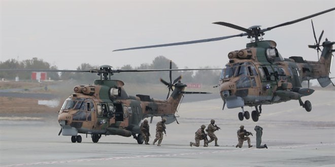 ATAK ve Cougar helikopterlerinden nefes kesen tatbikat