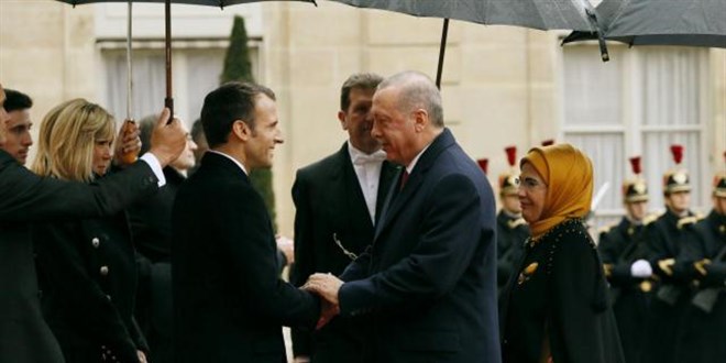 AUKUS krizi Ankara-Paris diyaloğunu artırabilir