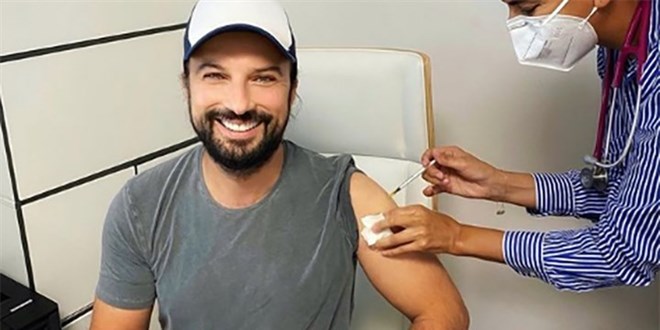 Tarkan'dan ikinci doz koronavirüs aşısı paylaşımı: Gel, gel acımayacak