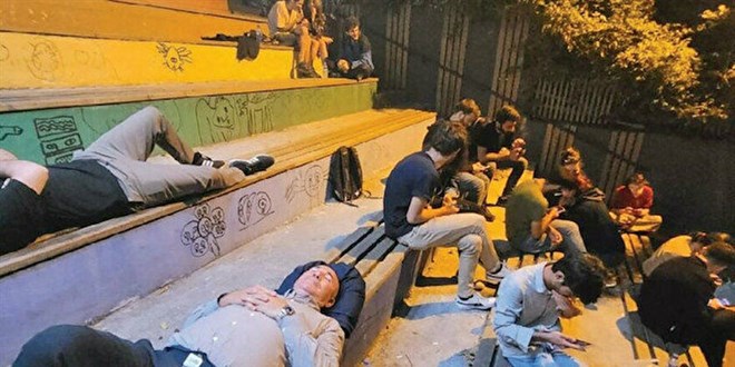 Sorun çözüldü eylem sürüyor!