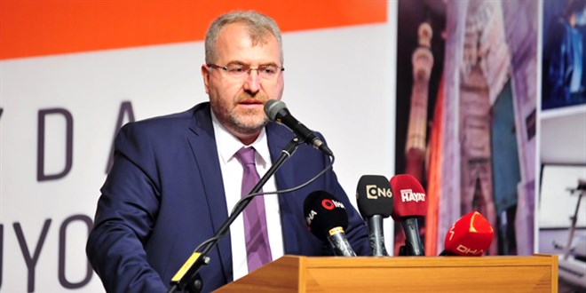 Bakan Yard�mc�s�: Turizm gelirleri pozitif de�i�im g�rd�