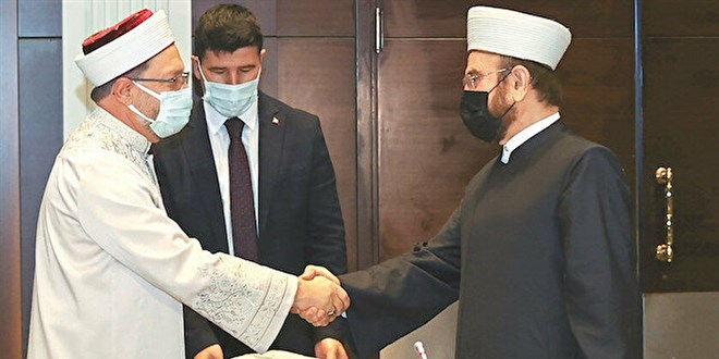 Namaz saatlerinde birlik sağlanacak