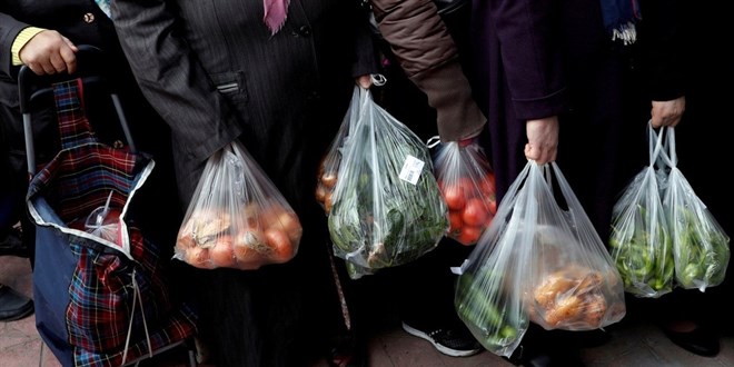 4 kişilik ailenin açlık sınırı 3 bin 49 TL
