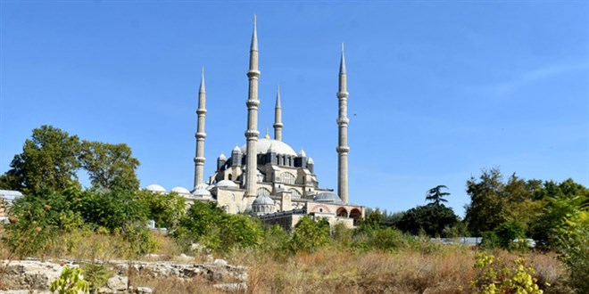 Selimiye Camii'nde 6 yıl sonra çevre düzenlemesi başladı