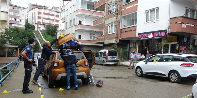Kavgayı ayırmak istedi! Kanlar içinde kaldı: Acı haber geldi