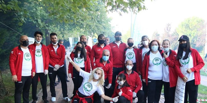 Çevreci ilkokulun öğretmenlerinden dünya rekoru denemesi