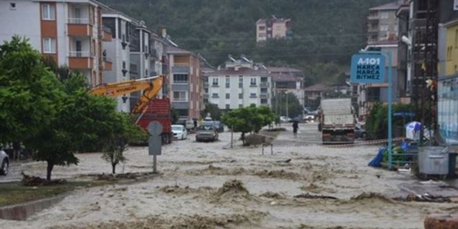 Meteoroloji'den Dou ve Bat Karadeniz iin 'sel' uyars