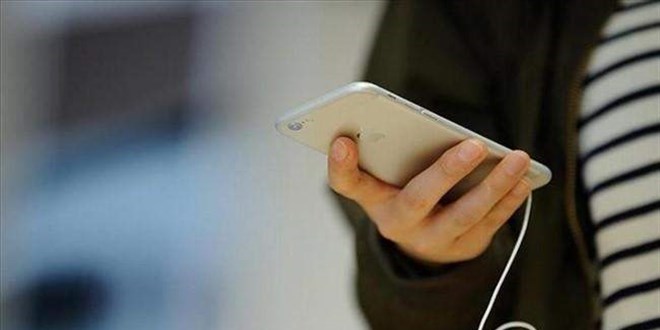 Telefon dolandırıcısına 52 bin lirasını kaptırdı