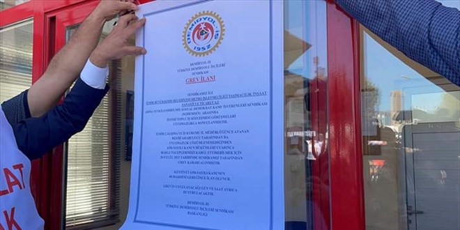 İzmir'de metro ve tramvay çalışanları grev kararı astı