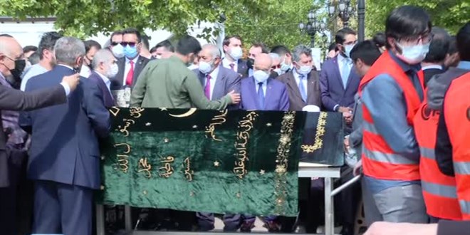 Saadet Partisi YİK Başkanı Asiltürk toprağa verildi