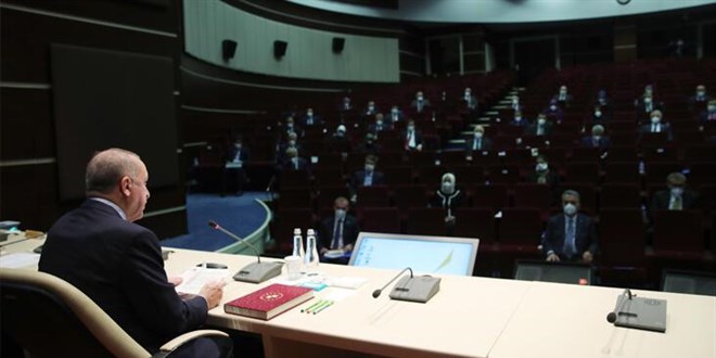 AK Parti sisteme 'yerel' rötuşu değerlendiriyor