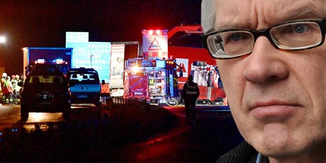 Hz. Muhammed'e hakaret eden karikatürist trafik kazasında yanarak öldü
