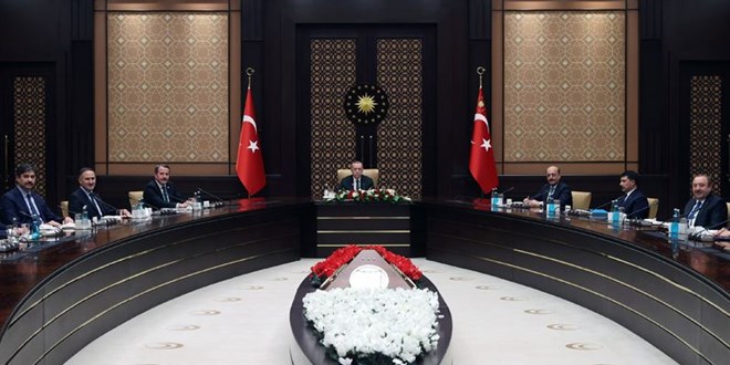 Cumhurbakan Erdoan, Memur-Sen heyetini kabul etti
