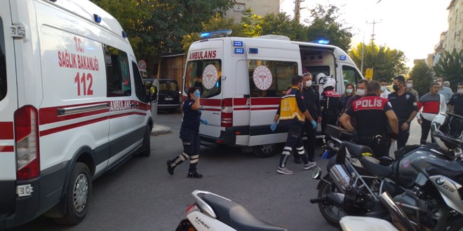 Yunus Timi kaza yaptı, biri polis 2 kişi yaralandı