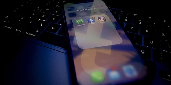 Facebook, Istagram ve Whatsapp'ın 6 saatlik kesintisinin perde arkası!