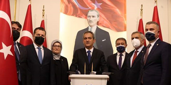 Sınıf öğretmenlerinin yüzde 89'u iki doz aşılı