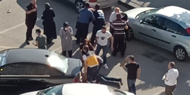 GATA'da dehşet! Kadın sürücüye kızdı, biri çocuk iki kişiyi ezdi