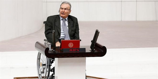 Deniz Baykal isteği dışında milletvekili olmuş