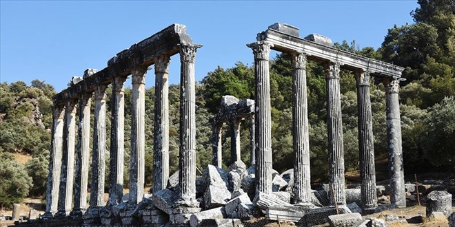 Zeus Tapınağı yeni sütunlarıyla eski ihtişamına kavuşacak
