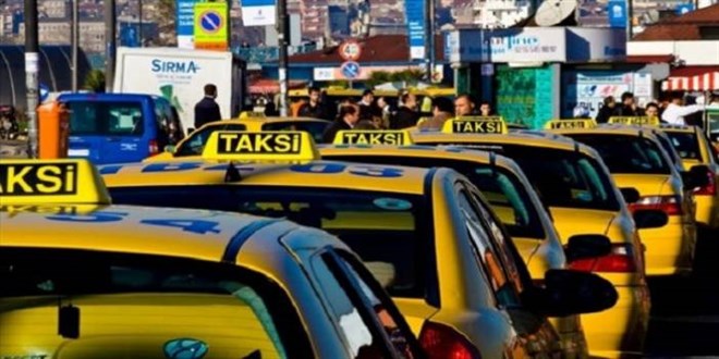 Taksiciden akl almaz dolandrclk: Karya geeceiz, vize lazm