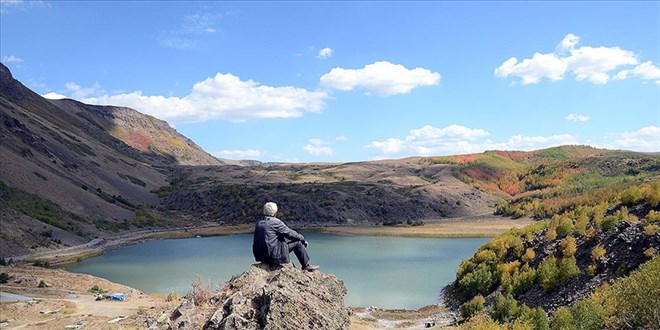 'Evim' dediği Nemrut'ta 48 yıldır gönüllü bekçilik yapıyor